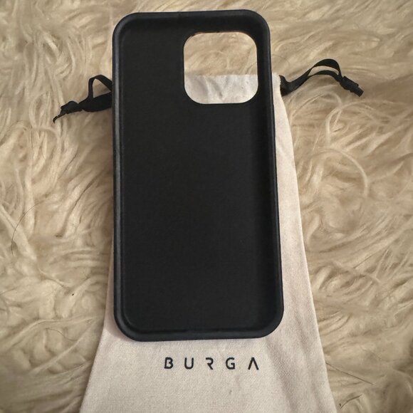 Burga iPhone 15 ProMax phone case w/ coordinating ring in Tender Kiss - Picture 5 of 5